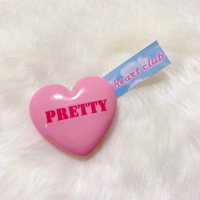 Lipgloss コンパクトブローチ（ピンク PRETTY）