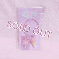 アイスクリームフレーバーもちあめ　ストロベリー　ピンク