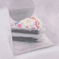 小さなカットフェイクケーキ　おほしさま　チョコ