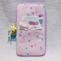 ペンケース　レースデコ
