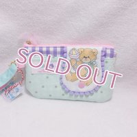 ダイカットアニマルペタンコポーチ