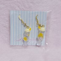 レモンスカッシュ　ピアス
