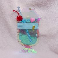 クリームソーダポーチ　フラット　ソーダ