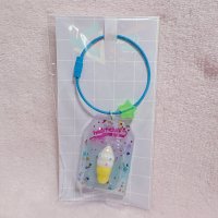 おもちゃキーホルダー　ソフトクリーム