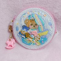 OSHIポーチ（缶バッジなど）