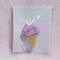 アイスクリーム　ブローチ小　コットンキャンディ