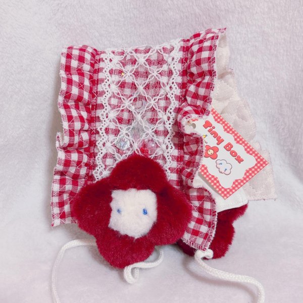 画像2: ぬいぐるみ付きヘッドドレス(お花・赤ギンガム) (2)